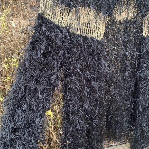 Diktons Barcelona // Anthropologie furry cardigan - Picture 3 of 7